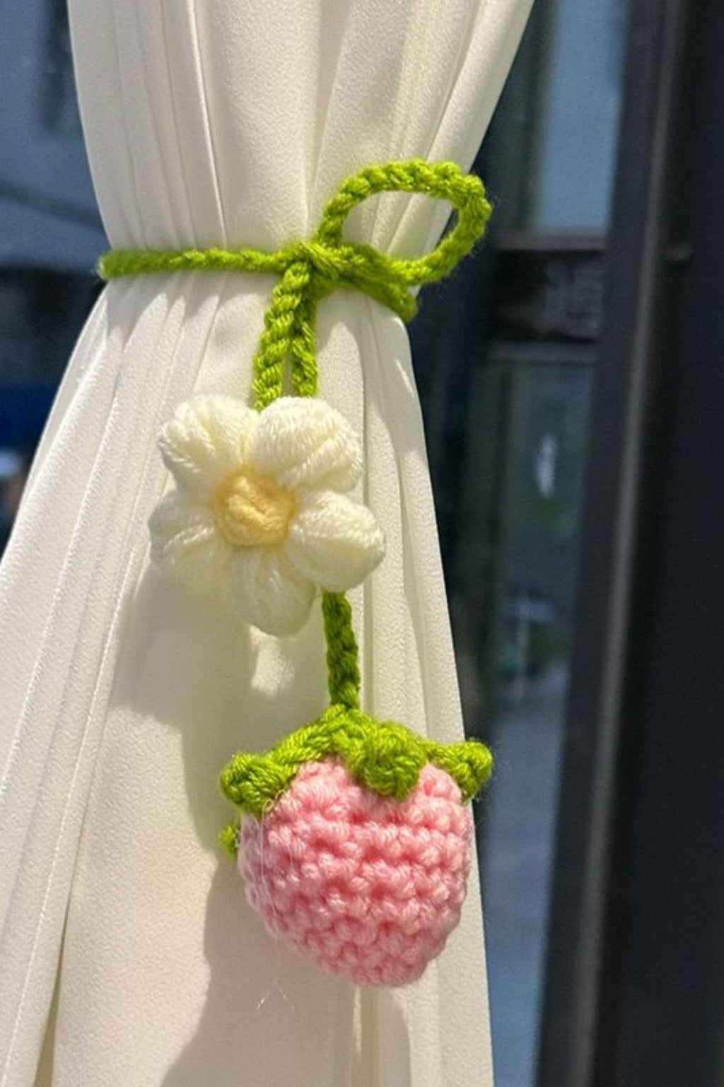 Handmade  Finished Floral Pattern Crochet Curtain Ties