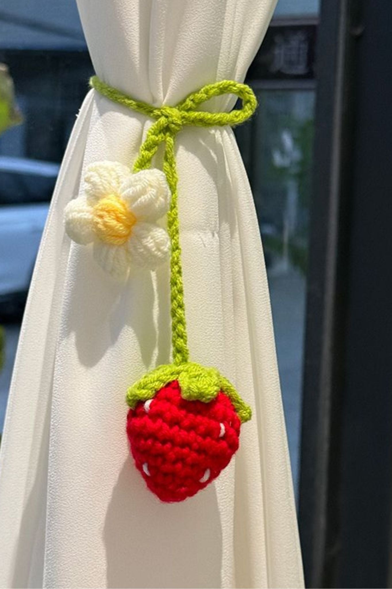 Handmade  Finished Floral Pattern Crochet Curtain Ties