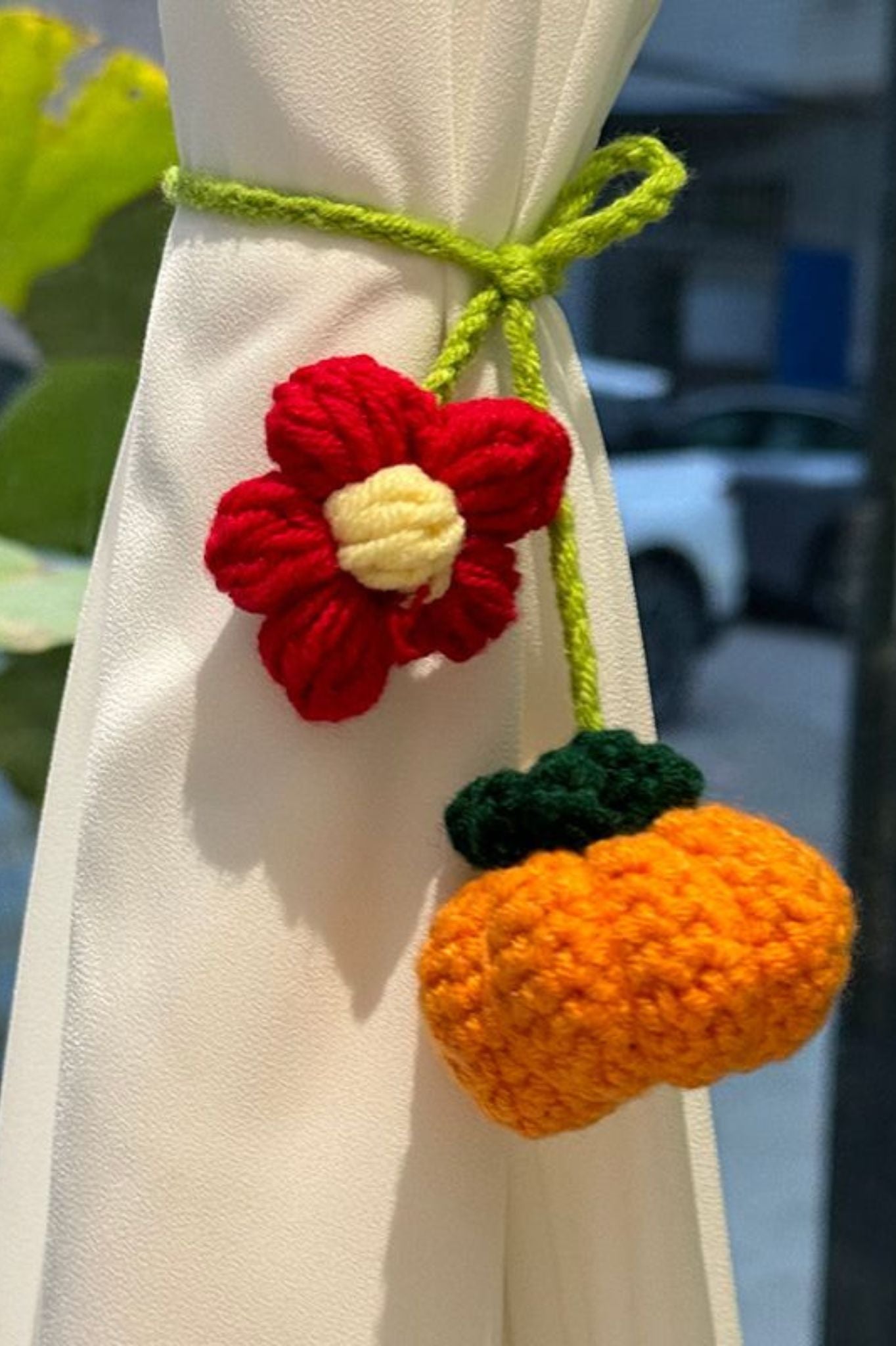 Handmade  Finished Floral Pattern Crochet Curtain Ties