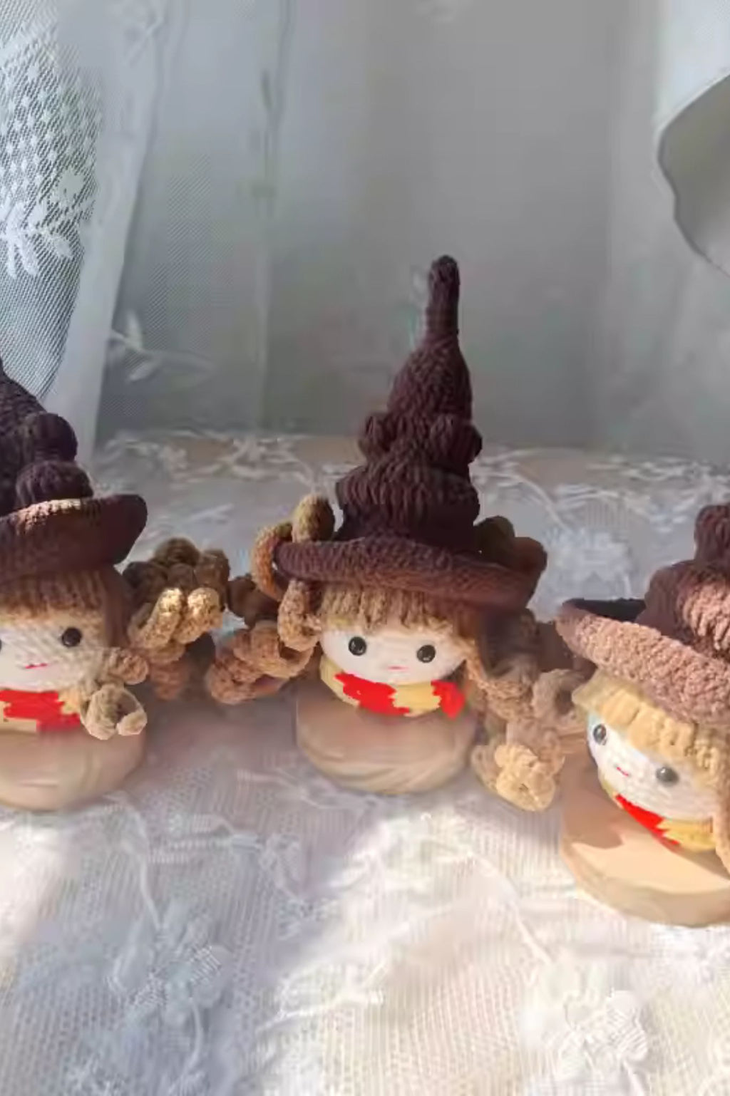 [Finished Product] Custom Harry Potter Hermione Granger Fan Art - Handmade Crochet Keychain Charm