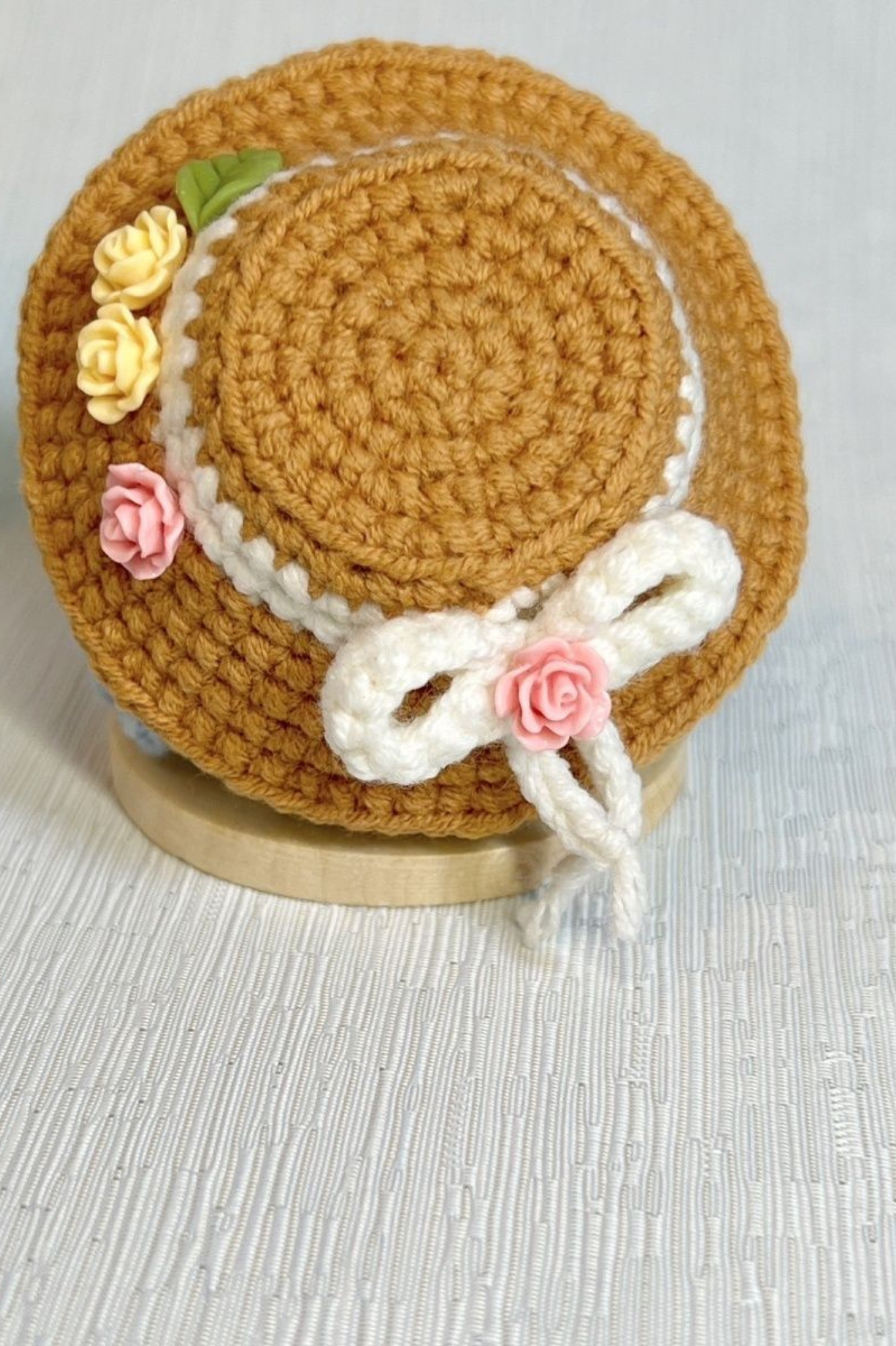 [Finished Product] Custom Kamisato Ayaka the Genshin Game Fan Art - Handmade Crochet Keychain Charm