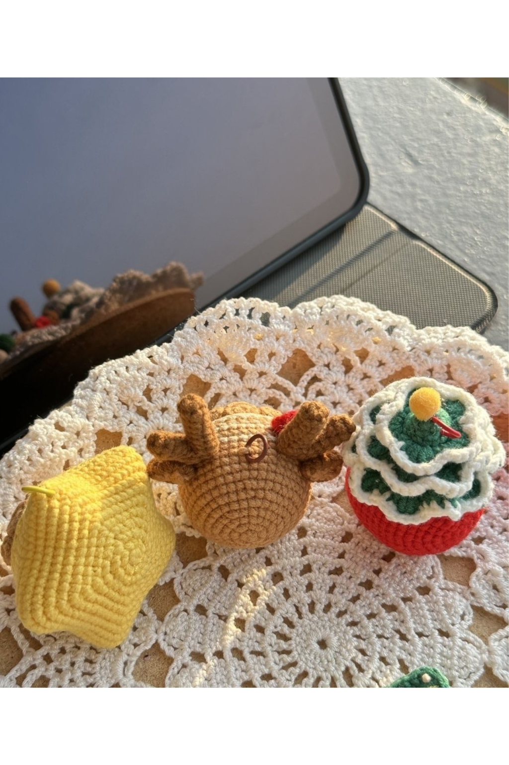 Christmas Dango Headphone Case Ornament Handmade Crochet Keychain Charm