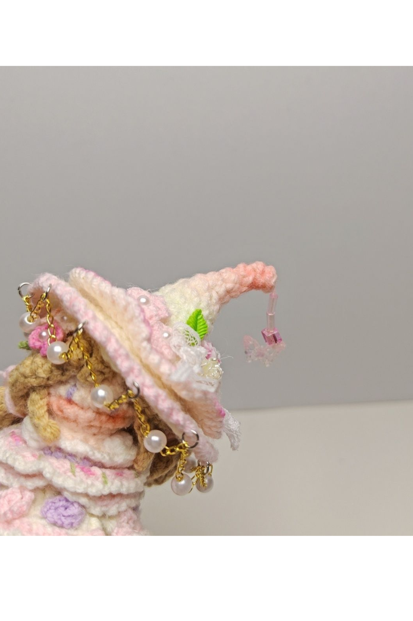 [Finished Product] Custom Infinity Nikki Game Fan Art - Handmade Crochet Keychain Charm（Witch-Themed Soft Candies）