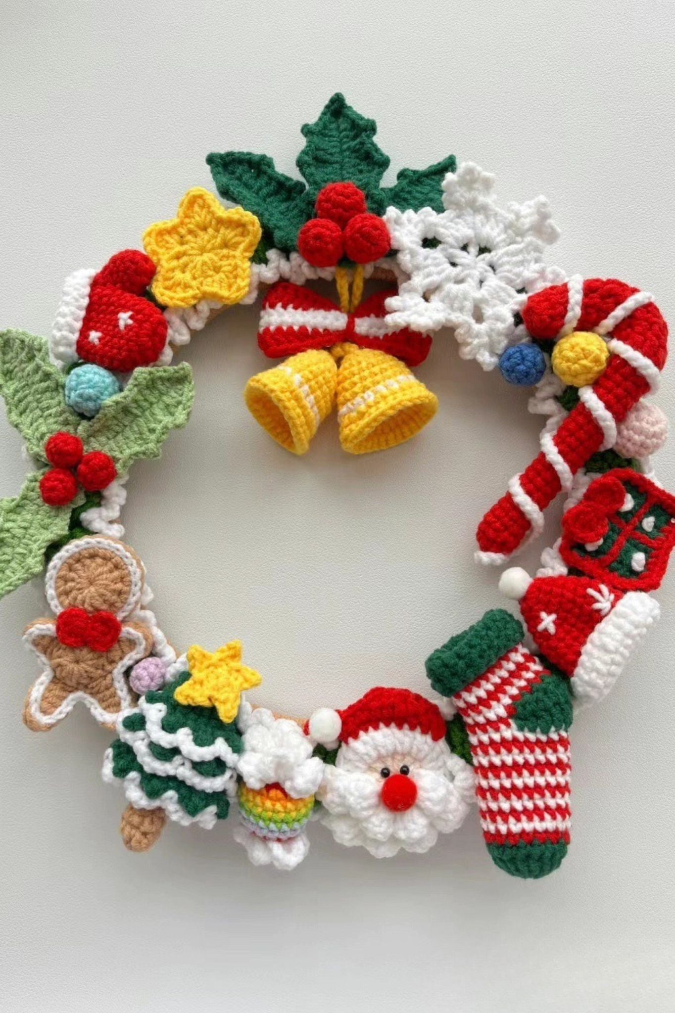 Christmas Finished Wreath Charm - Car/Bag Charm & Indoor Decor | Christmas Gift