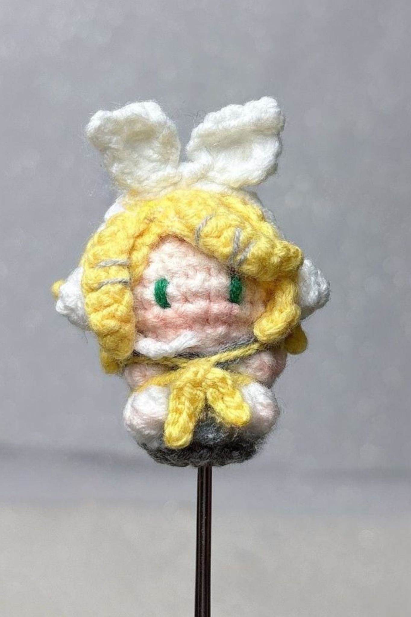 Handcrafted Vocaloid-Inspired Crochet Figures – Rin & Len Kagamine Dolls