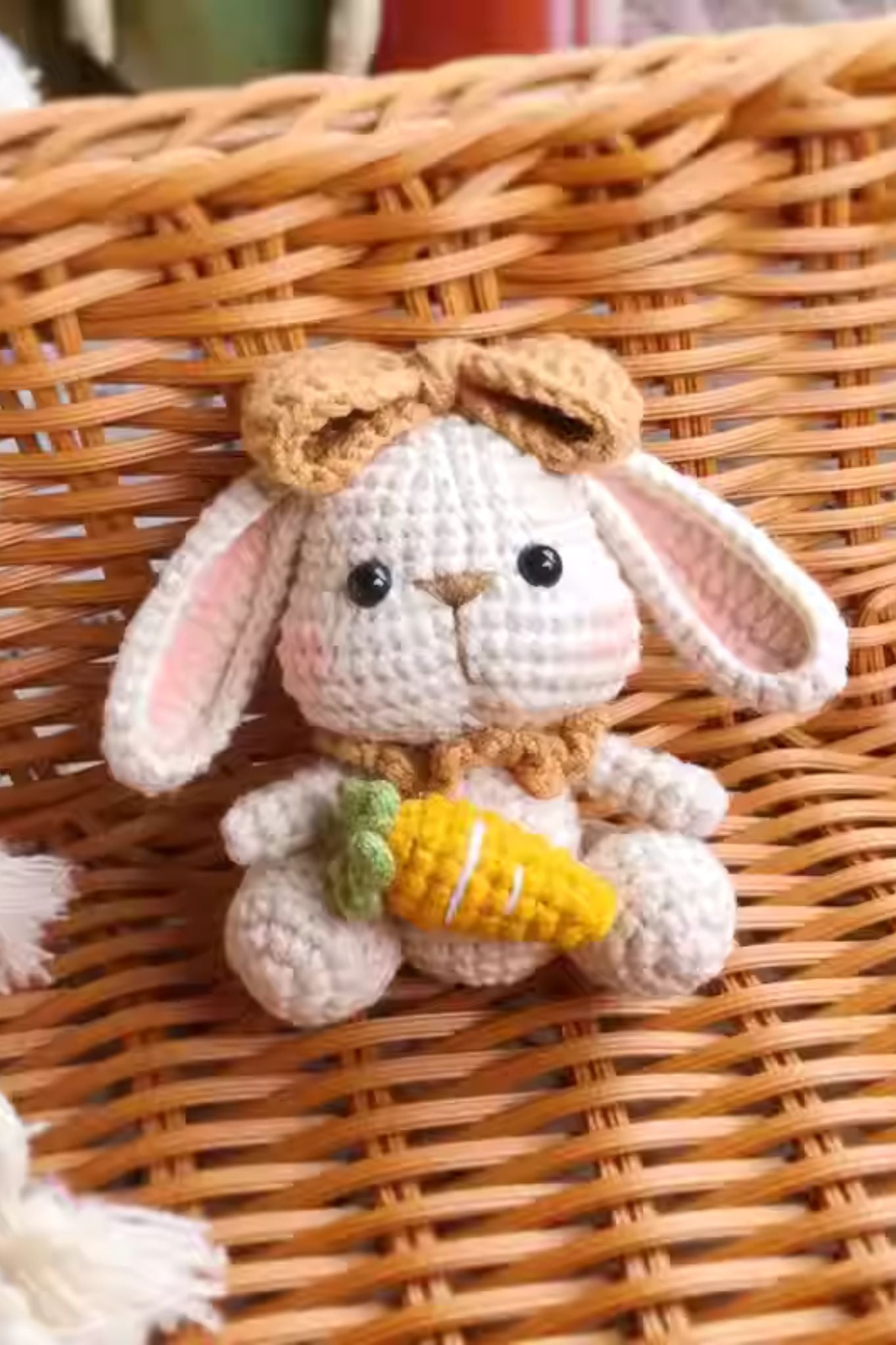 [Finished Product] Vintage Granny Square Lop-eared Rabbit - Handmade Crochet Charm & Decor