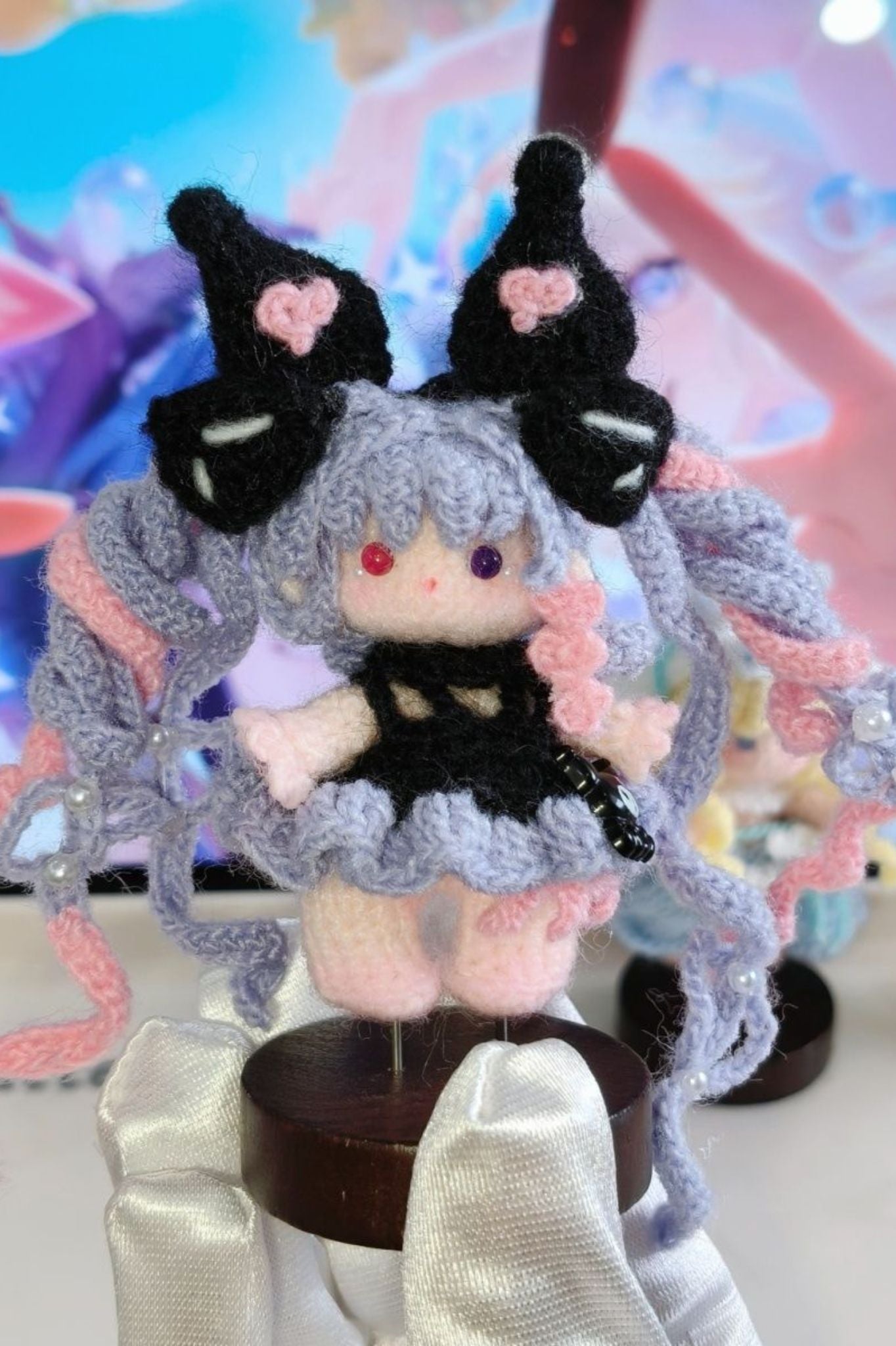 [Finished Product] Custom Angela Game Fan Art - Handmade Crochet Keychain Charm