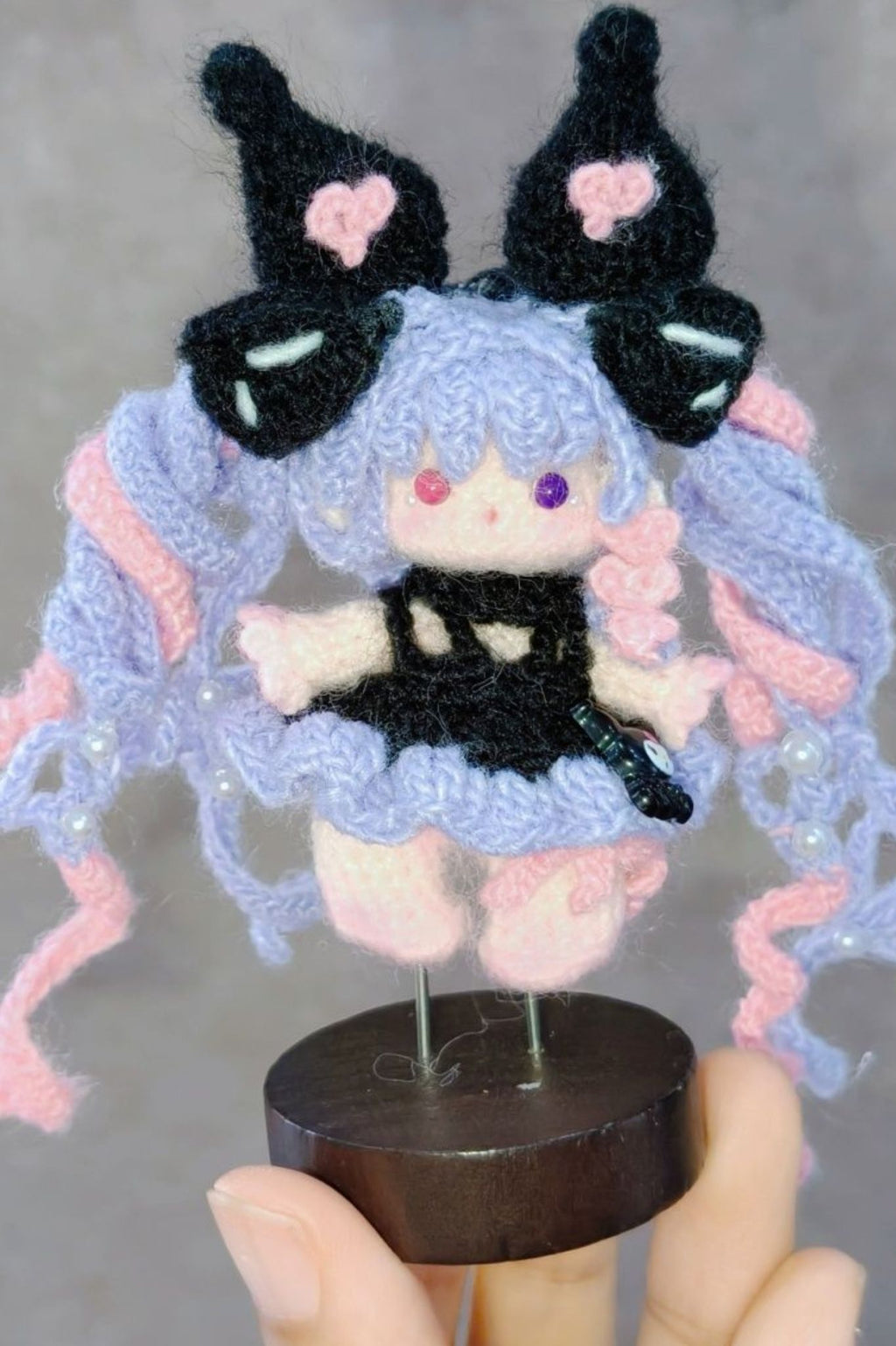 [Finished Product] Custom Angela Game Fan Art - Handmade Crochet Keychain Charm