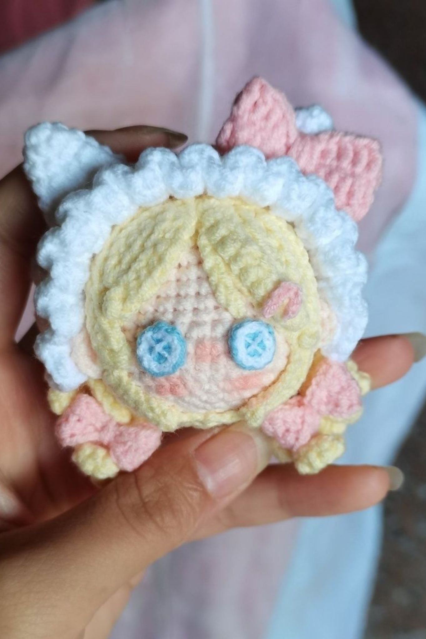[Finished Product] Custom Identity V Gardener Cat-Head [Game Fan Art] - Handmade Crochet Keychain Charm