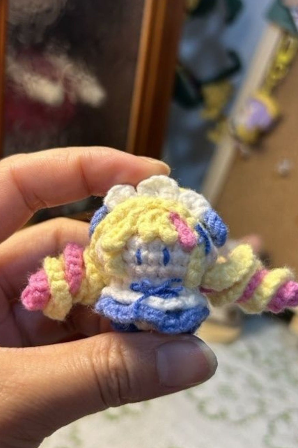 [Finished Product] Custom LOL Coffee Sweetheart Gwen Game Fan Art - Handmade Crochet Keychain Charm