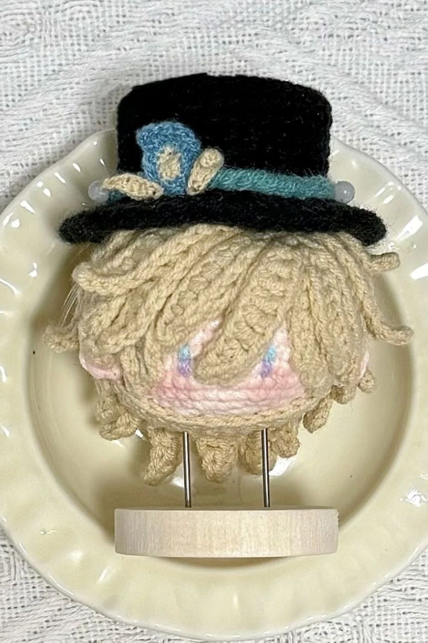 [Finished Product] Custom Honkai Star Rail Aventurine Game Fan Art - Handmade Crochet Keychain Charm