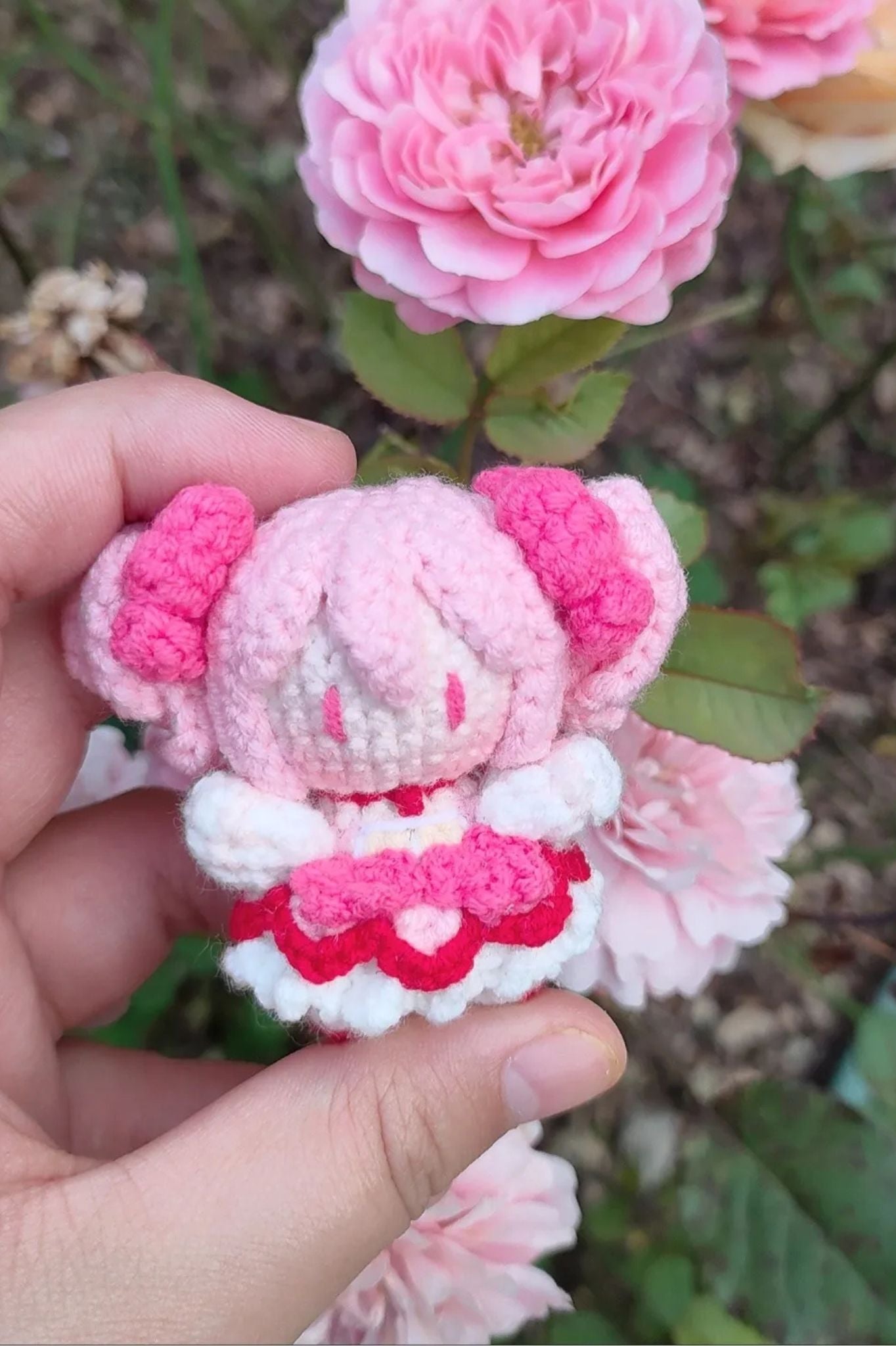 [Finished Product] Custom Puella Magi Madoka Magica Madoka Kaname Anime Fan Art - Handmade Crochet Keychain Charm