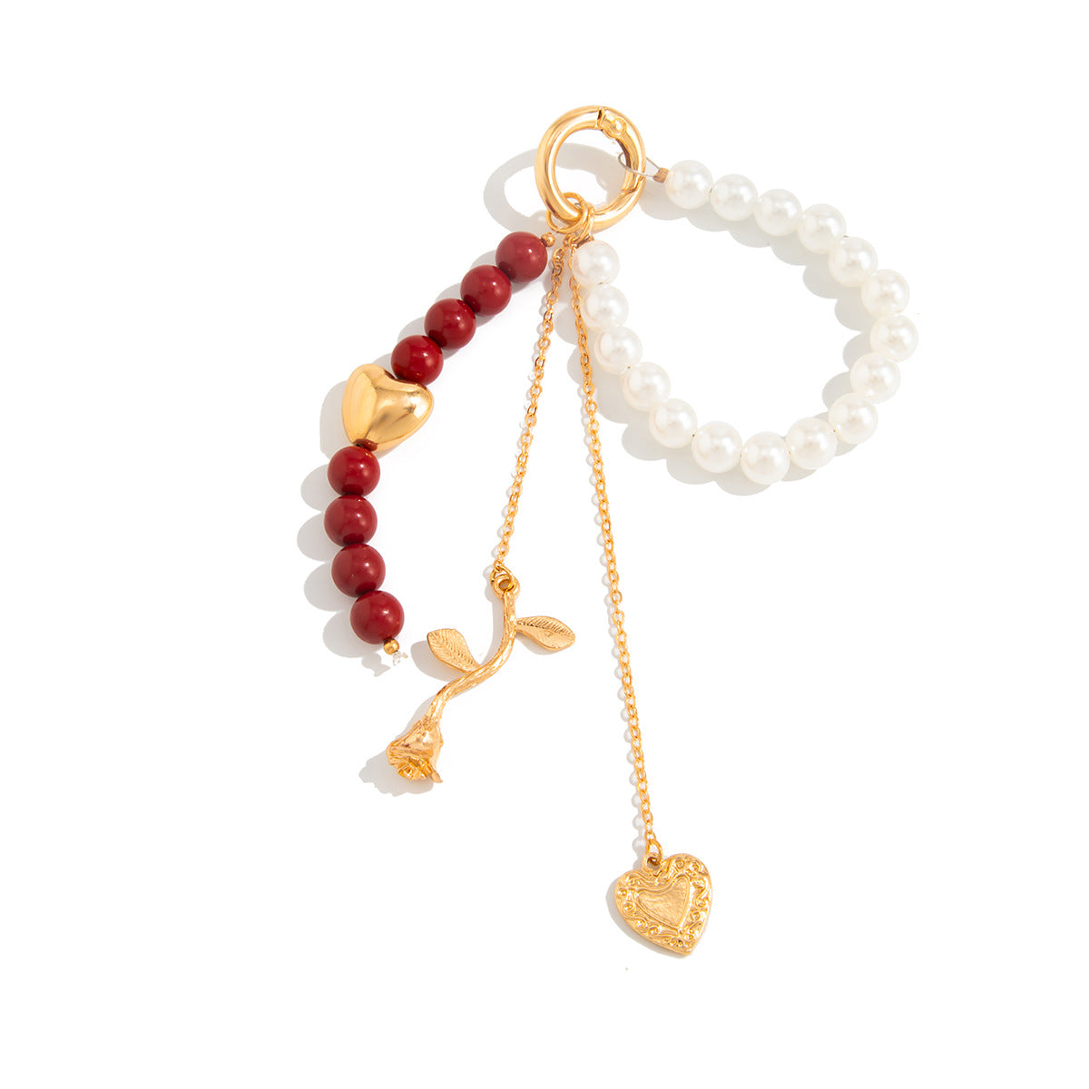 Exquisite beaded gold heart-shaped rose keychain - an elegant and romantic piece of jewelry.