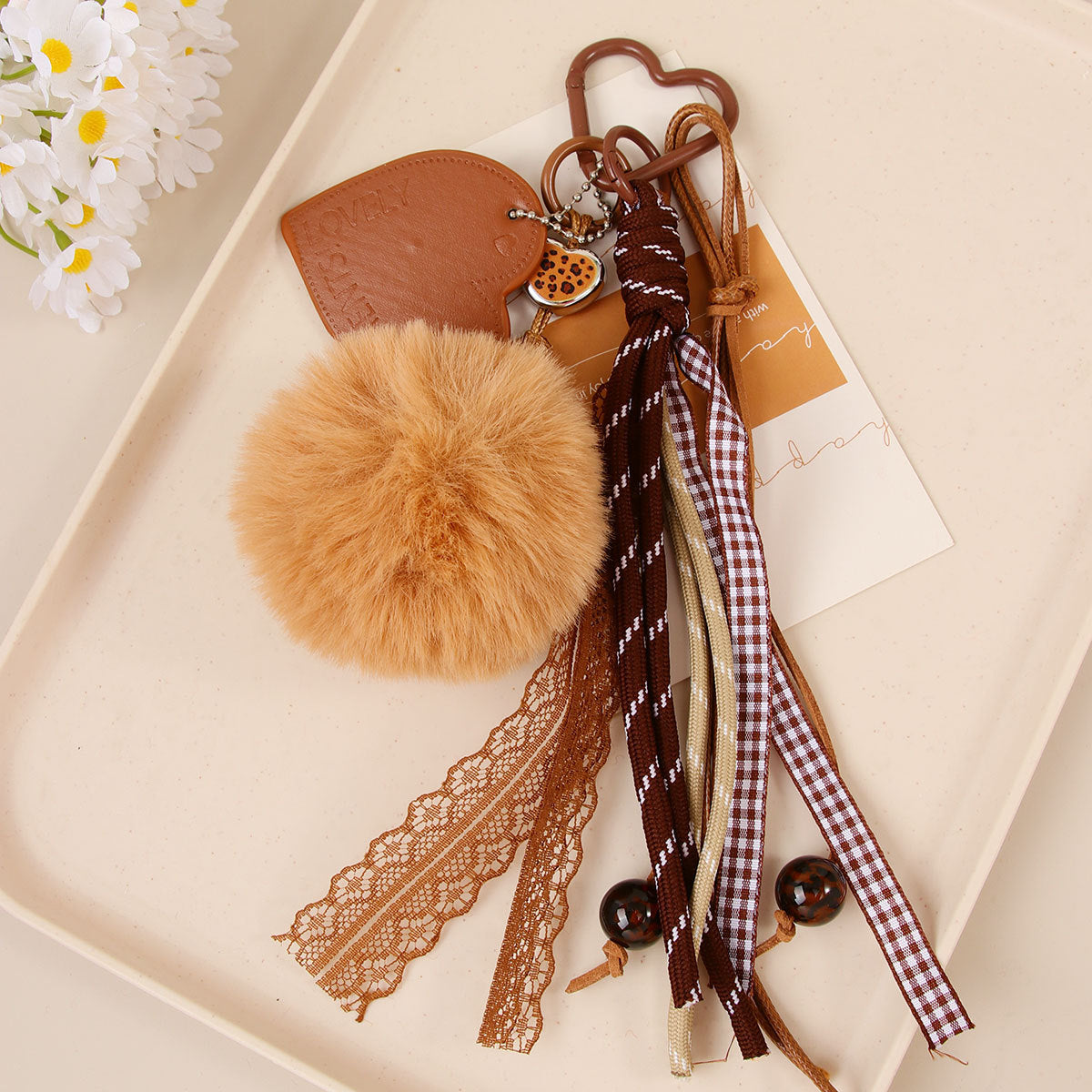 Stylish and cute pom-pom charms - bag decorations and personalized accessories and keychains